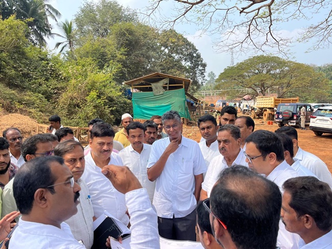 State Public Works Department Minister Satish Jarkiholi visits the Polali-Addur bridge